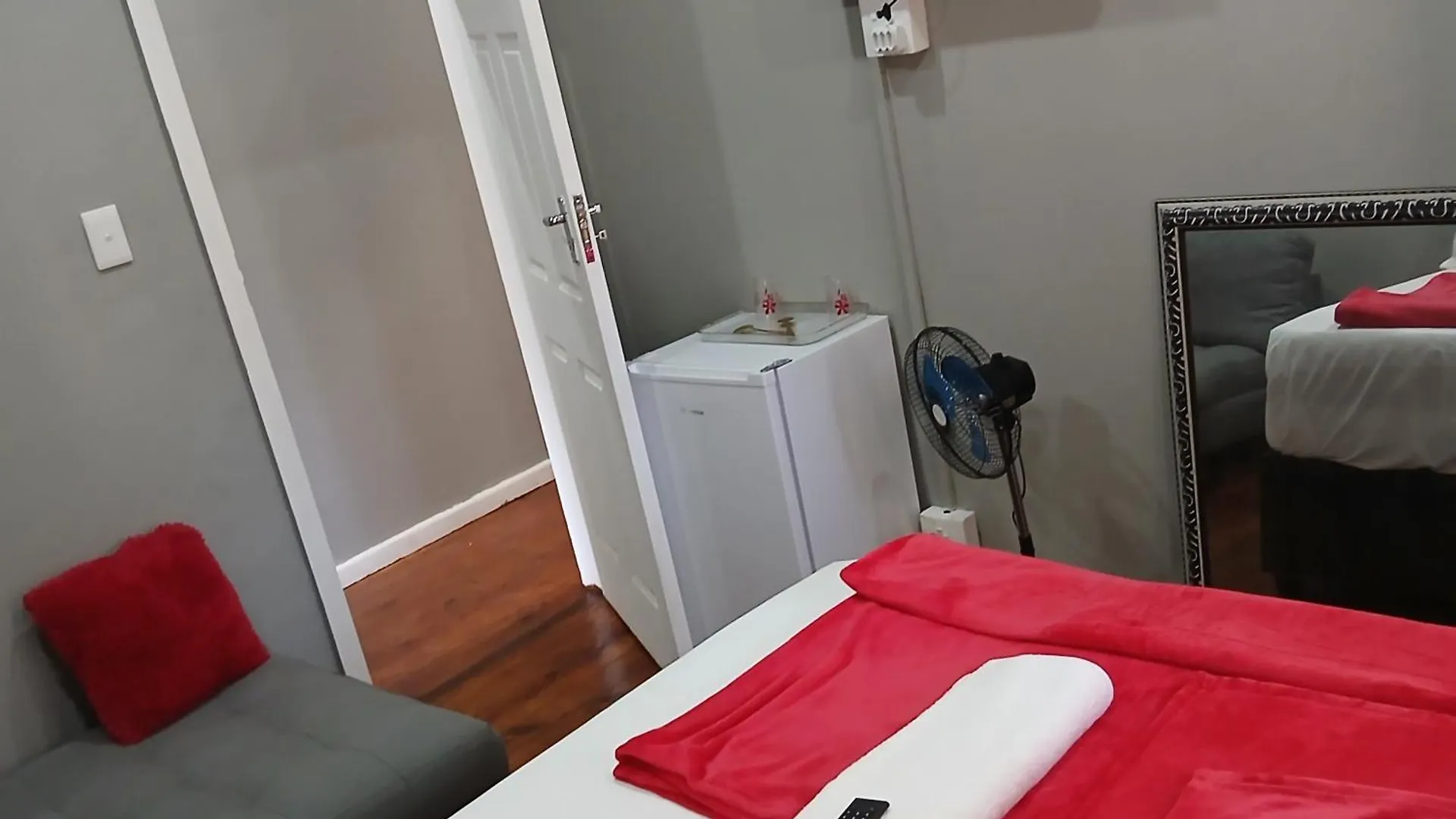 Ufc Guesthouse Bellville Ciudad del Cabo