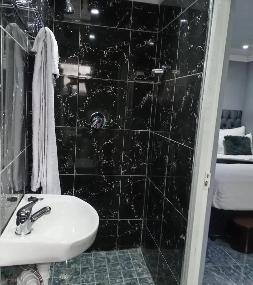 Ufc Guesthouse Bellville Ciudad del Cabo